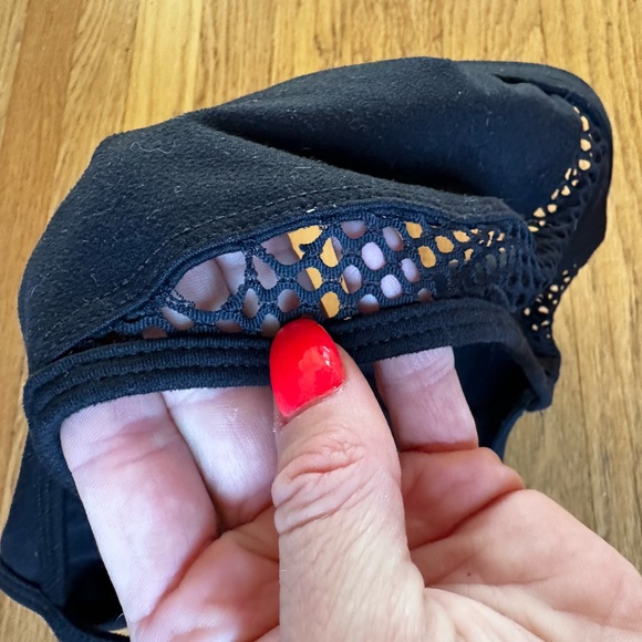 Bombshell sportswear mesh bra - Picture 5 of 5